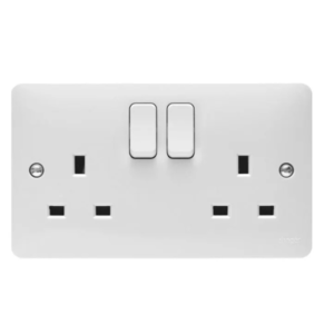 DOUBLE 13A SWITCH SOCKET